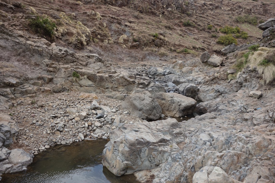 simien-mountains-river