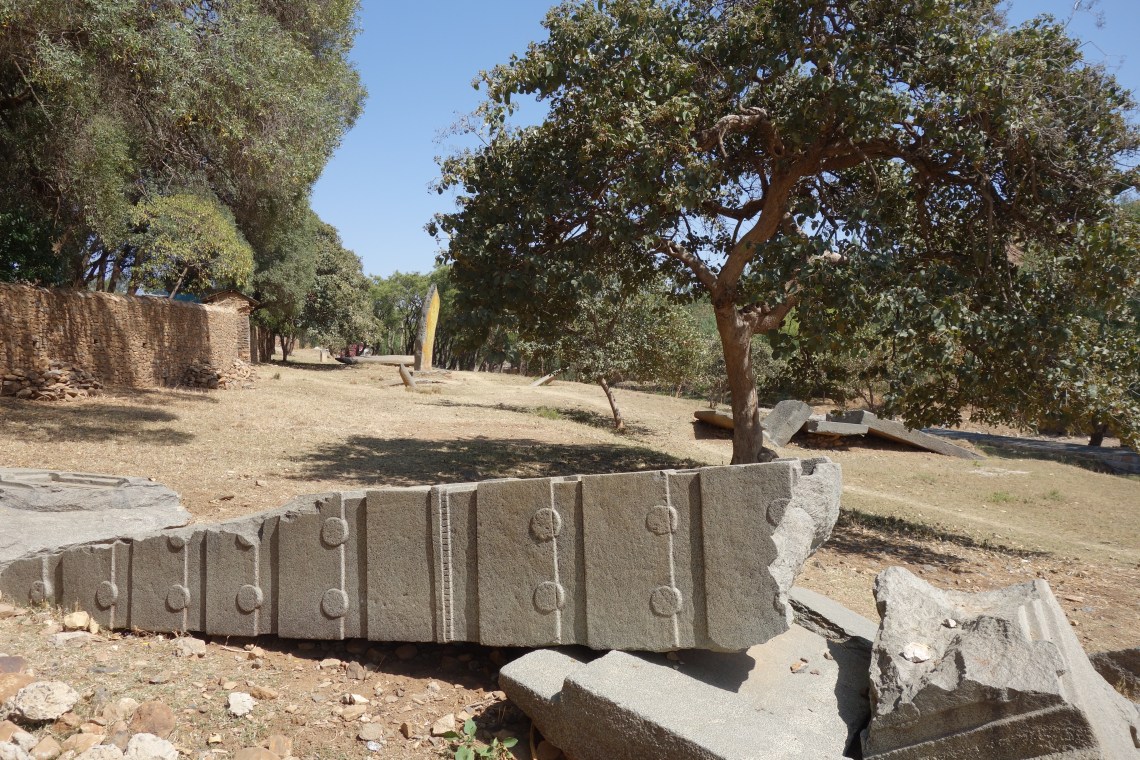 axum aksum collapsed stelae (3)