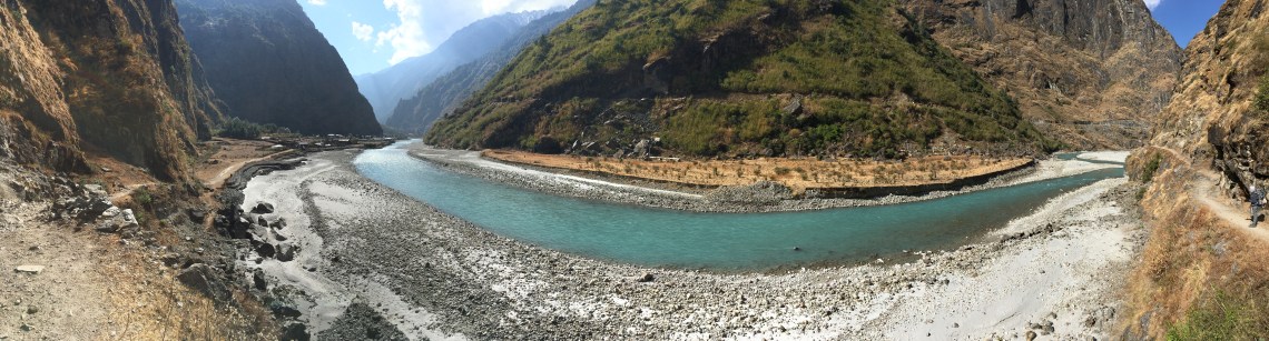 lake tal annapurna circuit nepal himalayas (1)