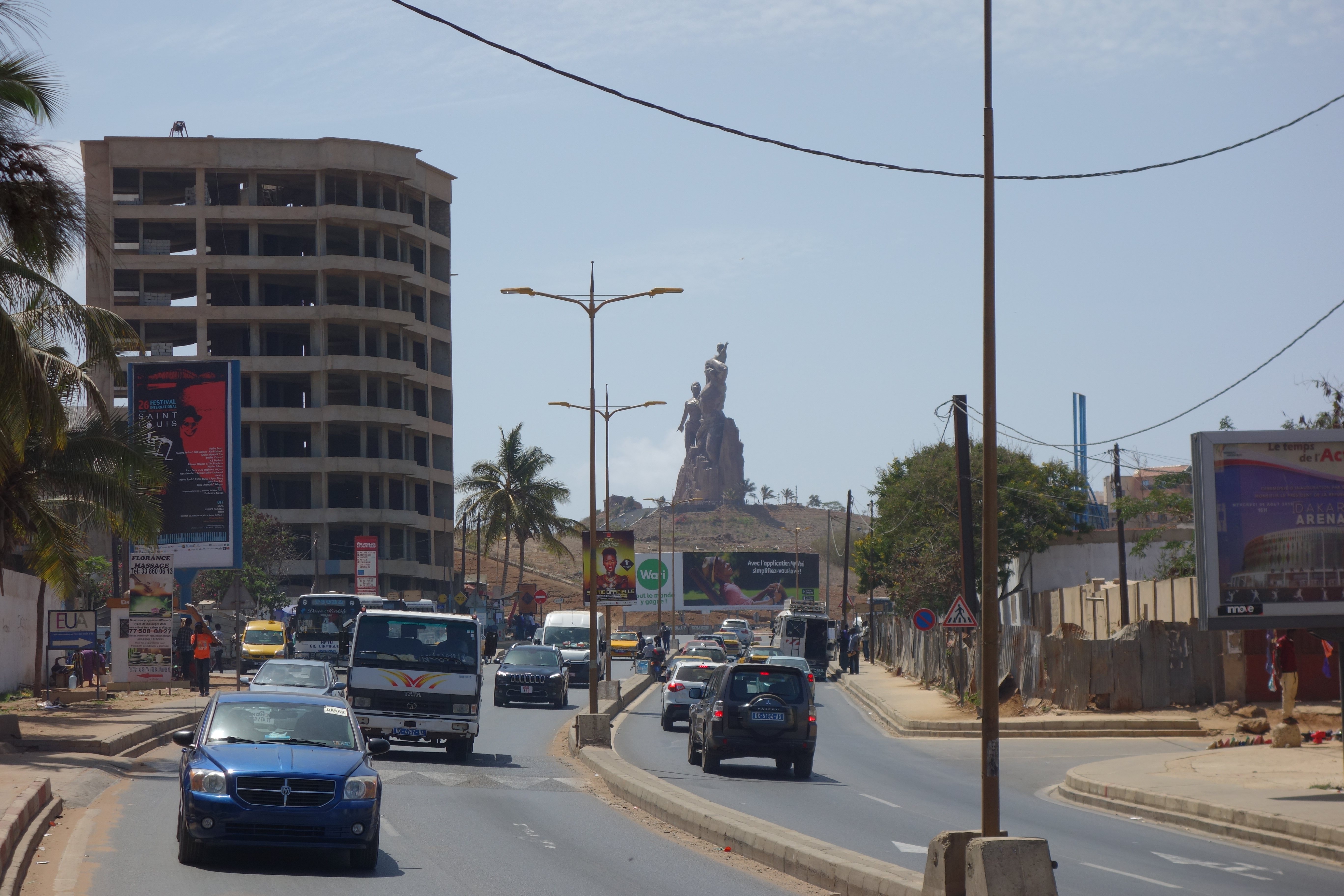 african renaissance monument surroundings monument de la renaissance africaine dakar senegal (1)